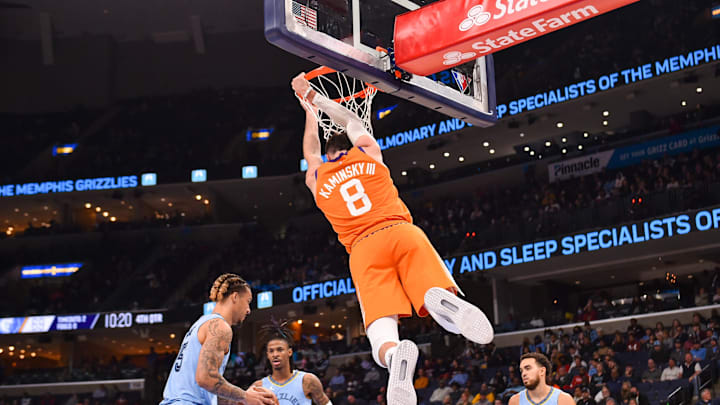 Nov 12, 2021; Memphis, Tennessee, USA; Phoenix Suns forward Frank Kaminsky (8) dunks the ball during the second half against the Memphis Grizzlies at FedExForum. Mandatory Credit: Justin Ford-Imagn Images