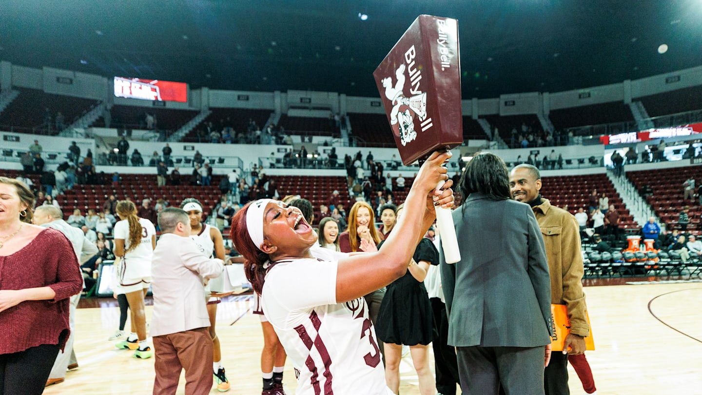 Mississippi State bullies No. 7 Kentucky on the glass in 71-59 win
