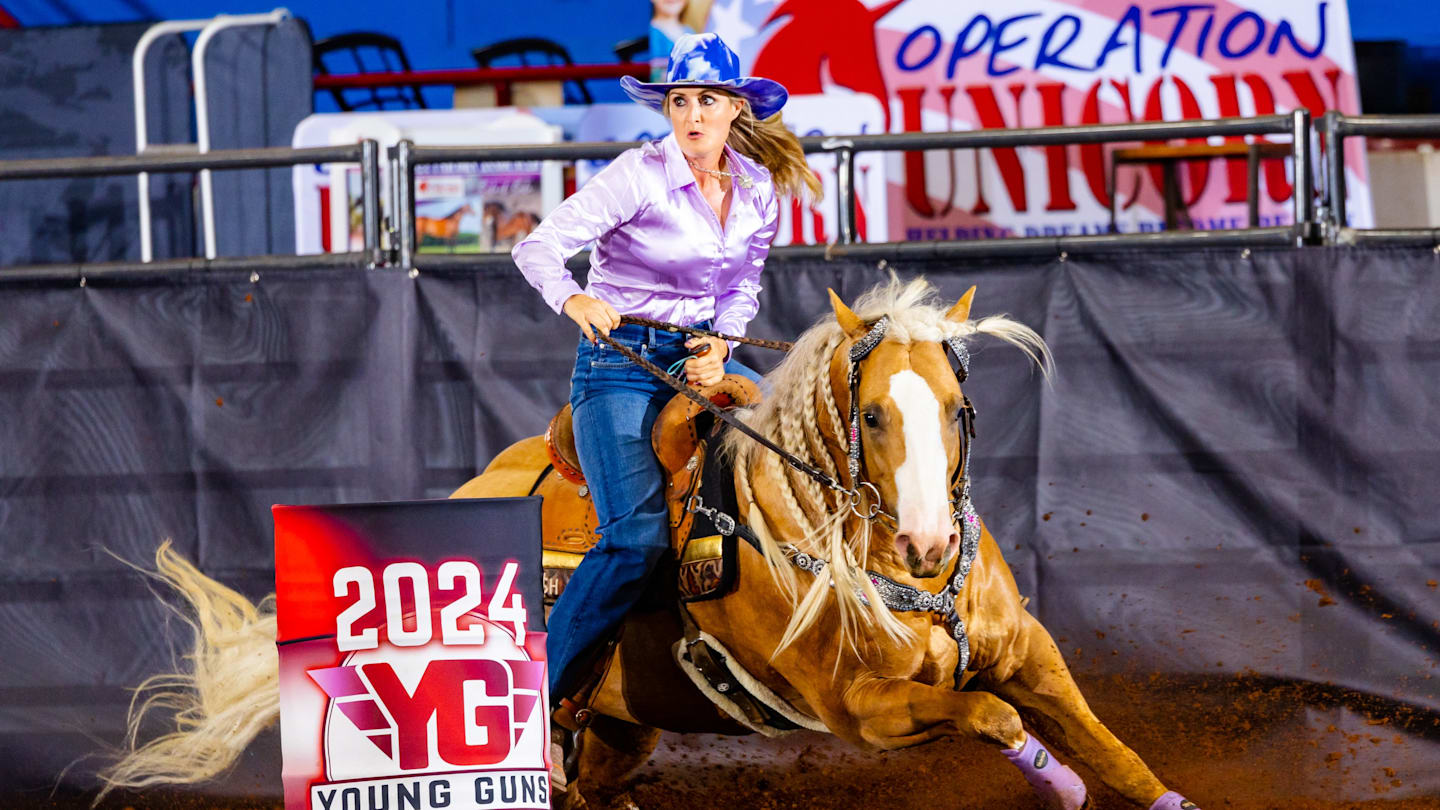 How a Record-Breaking Season Pushed Adios Pantalones to His NFR Debut