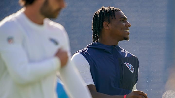 Tennessee Titans quarterback Cam Ward (1)