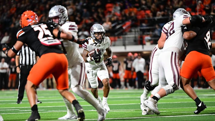 Montana wide receiver Michael Wortham (6)