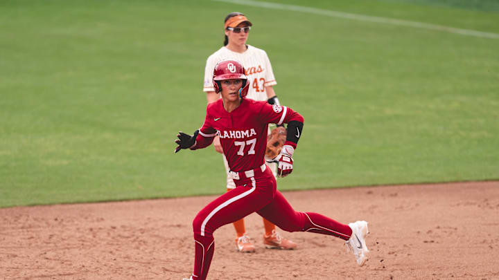 Oklahoma rises to the No.1 spot. 