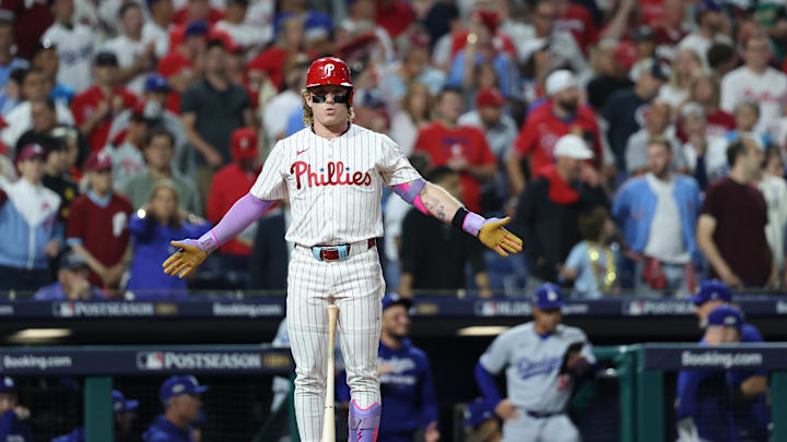 Division Series - Los Angeles Dodgers v Philadelphia Phillies - Game Two Division Series - Los Angeles Dodgers v Philadelphia Phillies - Game Two