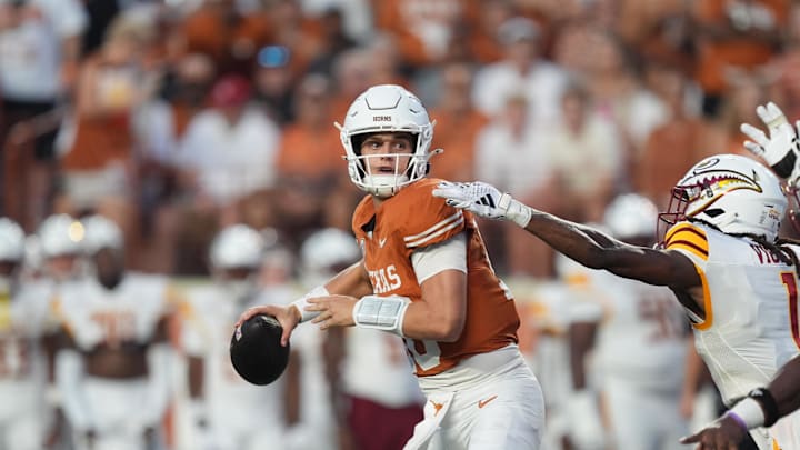 Arch Manning, Texas football