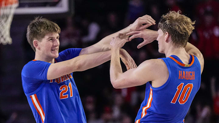 Florida Gators sophomore forwards Alex Condon (21) and Thomas Haugh are today's valuable role players and tomorrow's leaders.