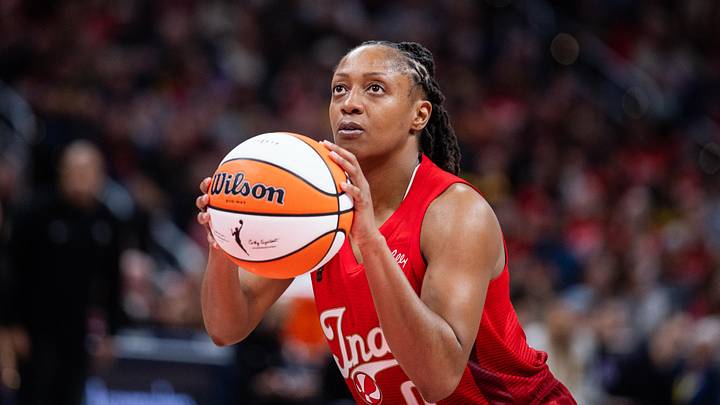 The Indiana Fever and guard Kelsey Mitchell are favored on Thursday.