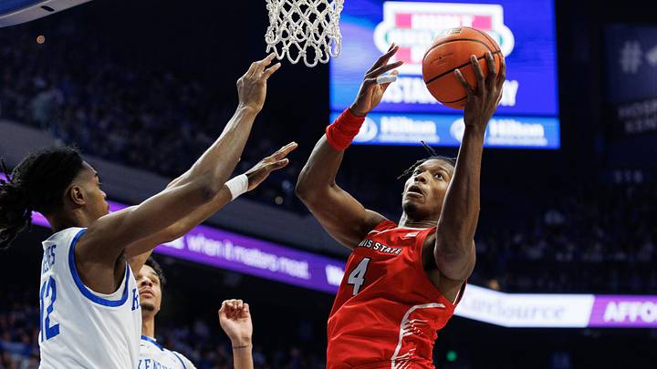 Dec 29, 2023; Lexington, Kentucky, USA; Illinois State Redbirds forward Myles Foster (4) goes to the basket during the first half against the Kentucky Wildcats at Rupp Arena at Central Bank Center Dec 29, 2023; Lexington, Kentucky, USA; Illinois State Redbirds forward Myles Foster (4) goes to the basket during the first half against the Kentucky Wildcats at Rupp Arena at Central Bank Center