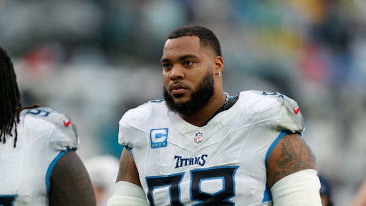 Tennessee Titans defensive tackle Jeffery Simmons heads to the locker room for half time against the Jacksonville Jaguars. Mandatory Credit: Morgan Tencza-Imagn Images