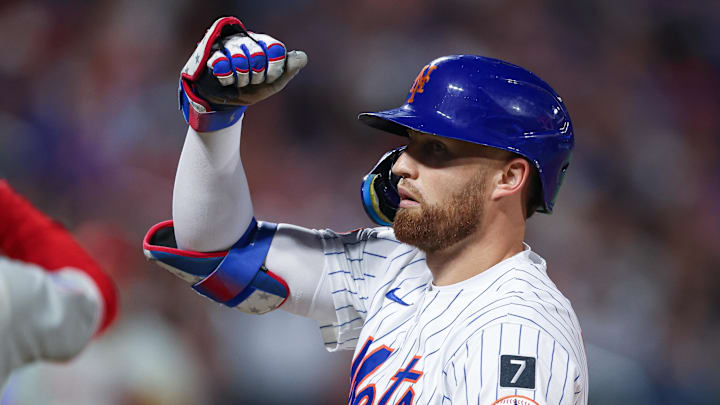 Aug 27, 2025; New York City, New York, USA; New York Mets left fielder Brandon Nimmo (9) reacts after a single during the ninth inning against the Philadelphia Phillies at Citi Field. Mandatory Credit: Vincent Carchietta-Imagn Images