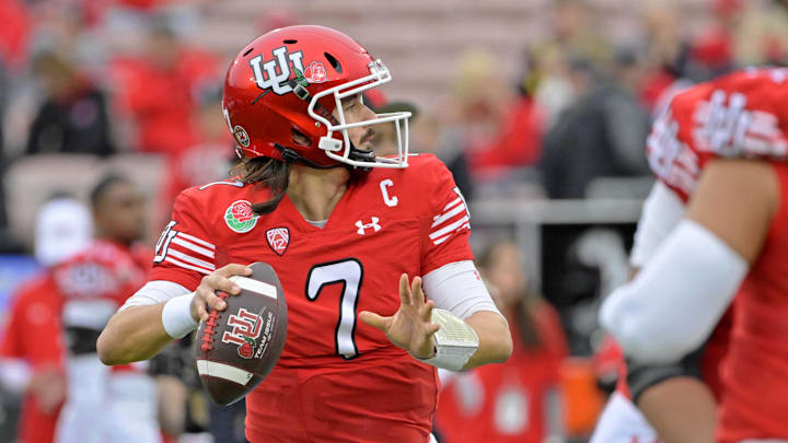Jan 2, 2023; Pasadena, California, USA; Utah Utes quarterback Cameron Rising (7) warms up before the