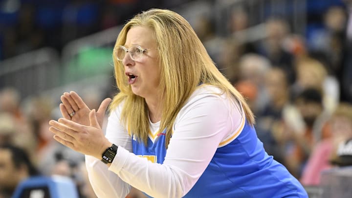 Feb 20, 2025; Los Angeles, California, USA; UCLA Bruins head coach Cori Close during the first quarter against the Illinois Fighting Illini at Pauley Pavilion presented by Wescom. Mandatory Credit: Robert Hanashiro-Imagn Images