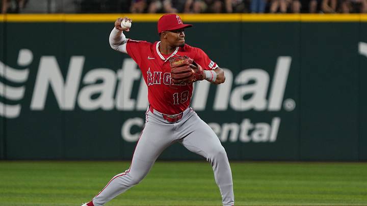 Apr 16, 2025; Arlington, Texas, USA; Los Angeles Angels second baseman Kyren Paris (19) throws to first base to turn the double play during the first inning against the Texas Rangers at Globe Life Field. Mandatory Credit: Raymond Carlin III-Imagn Images Apr 16, 2025; Arlington, Texas, USA; Los Angeles Angels second baseman Kyren Paris (19) throws to first base to turn the double play during the first inning against the Texas Rangers at Globe Life Field. Mandatory Credit: Raymond Carlin III-Imagn Images
