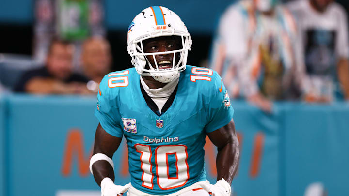 Tennessee Titans v Miami Dolphins