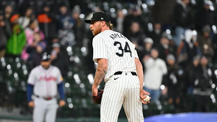 Atlanta Braves v Chicago White Sox