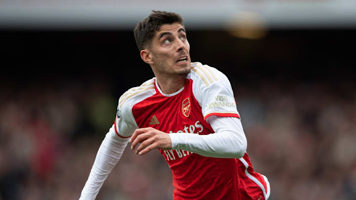 Arsenal FC v Aston Villa - Premier League