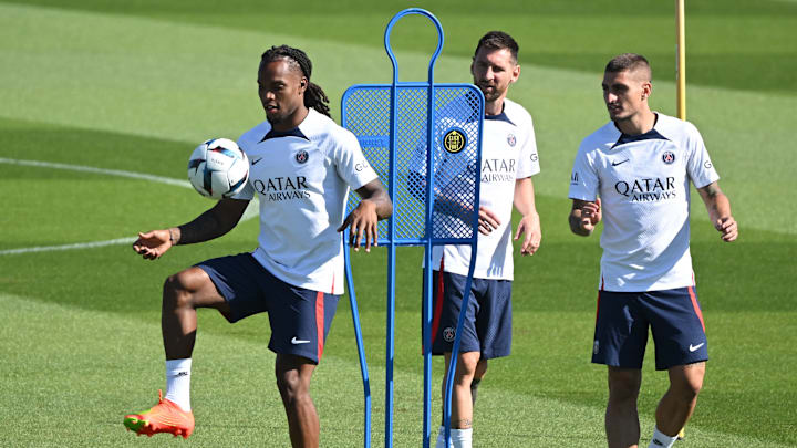 Renato Sanches, Marco Verratti, Lionel Messi, Paris Saint-Germain | FBL-FRA-LIGUE1-PSG-TRAINING