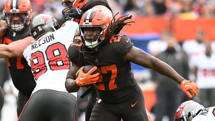 The 3 most likely Kareem Hunt free agent destinations, including the New England Patriots.