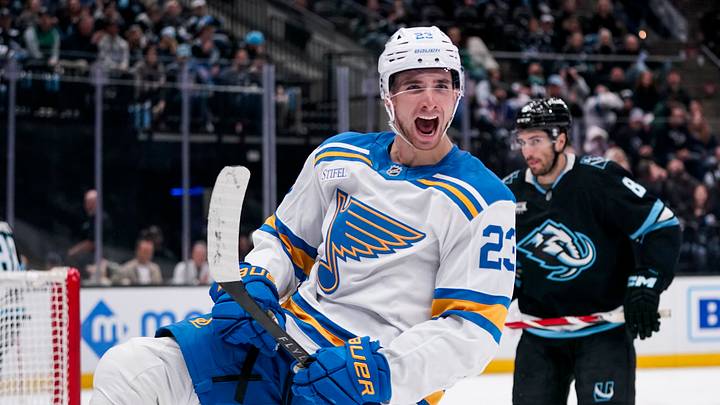 NHL: APR 16 Blues at Mammoth NHL: APR 16 Blues at Mammoth