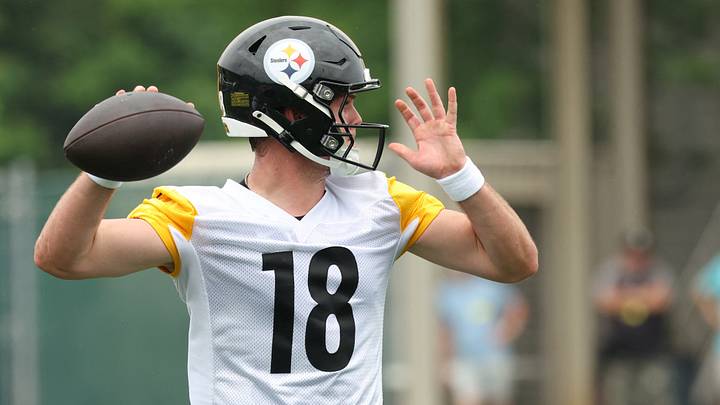 Jun 9, 2026; Pittsburgh, PA, USA; Pittsburgh Steelers quarterback Will Howard (18) participates in drills during Minicamp at UPMC Rooney Sports Complex. Mandatory Credit: Charles LeClaire-Imagn Images Jun 9, 2026; Pittsburgh, PA, USA; Pittsburgh Steelers quarterback Will Howard (18) participates in drills during Minicamp at UPMC Rooney Sports Complex. Mandatory Credit: Charles LeClaire-Imagn Images