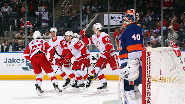 Detroit Red Wings v New York Islanders