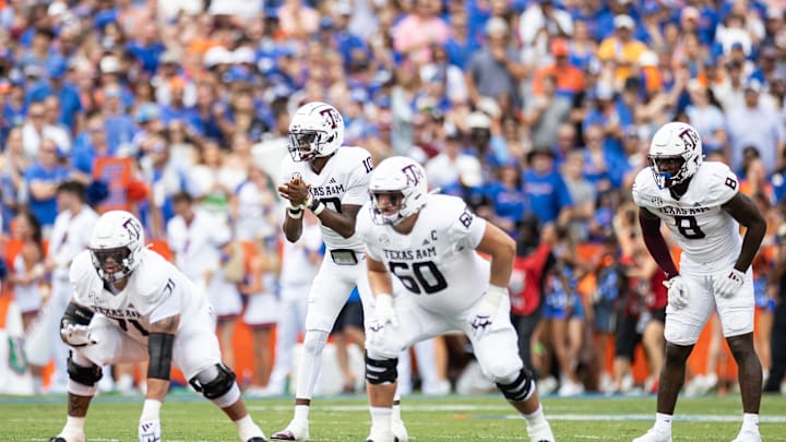 Sep 14, 2024; Gainesville, Florida, USA; Texas A&M Aggies quarterback Marcel Reed (10) prepares to hike the ball against the Florida Gators during the first half at Ben Hill Griffin Stadium. Mandatory Credit: Matt Pendleton-Imagn Images Sep 14, 2024; Gainesville, Florida, USA; Texas A&M Aggies quarterback Marcel Reed (10) prepares to hike the ball against the Florida Gators during the first half at Ben Hill Griffin Stadium. Mandatory Credit: Matt Pendleton-Imagn Images