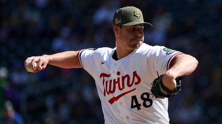 The New York Yankees are reportedly calling up Justin Topa from Triple-A Scranton/Wilkes-Barre, who just joined the organization almost two weeks ago. The New York Yankees are reportedly calling up Justin Topa from Triple-A Scranton/Wilkes-Barre, who just joined the organization almost two weeks ago.