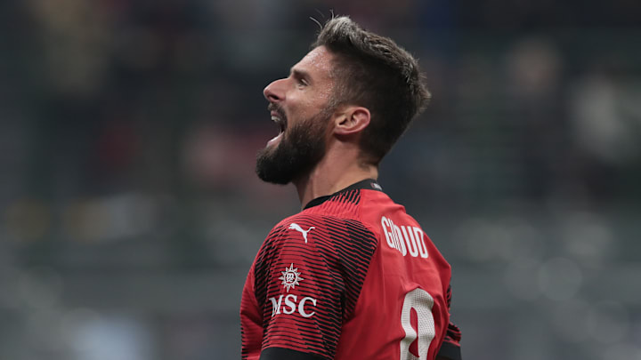 Olivier Giroud a donné l'avantage à l'AC Milan face au PSG