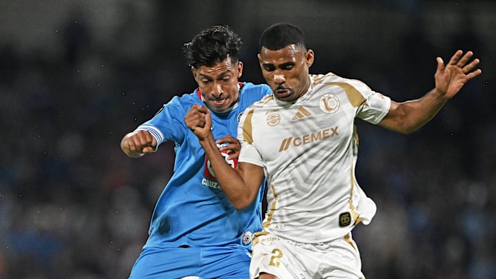 FBL-CONCACAF-CHAMPIONS-CRUZ AZUL-TIGRES