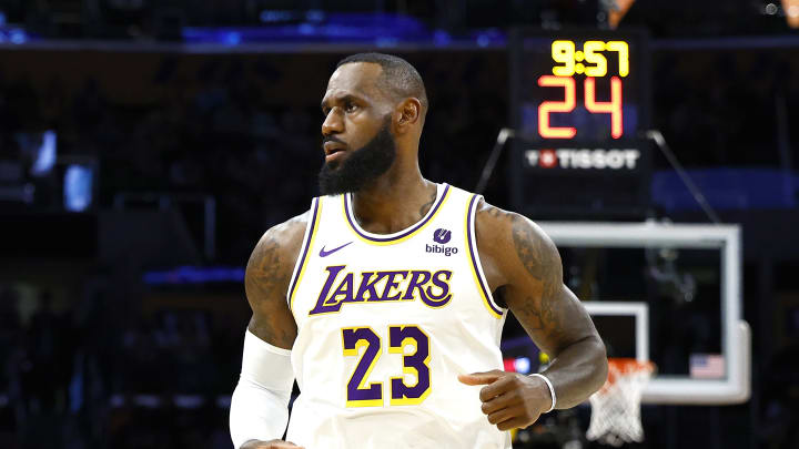 Indiana Pacers v Los Angeles Lakers