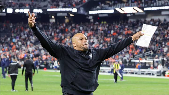 Denver Broncos v Las Vegas Raiders Denver Broncos v Las Vegas Raiders
