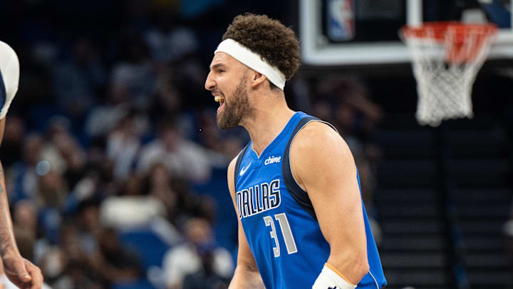 Mar 27, 2025; Orlando, Florida, USA; Dallas Mavericks guard-forward Klay Thompson (31) celebrates a three pointer against Orlando Magic in the fourth quarter at Kia Center. Mandatory Credit: Jeremy Reper-Imagn Images Mar 27, 2025; Orlando, Florida, USA; Dallas Mavericks guard-forward Klay Thompson (31) celebrates a three pointer against Orlando Magic in the fourth quarter at Kia Center. Mandatory Credit: Jeremy Reper-Imagn Images