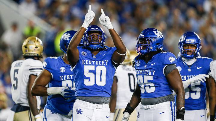 Kentucky Wildcats defensive lineman Darrion Henry-Young (50) reacts after making a tackle on Akron. Sept. 16, 2023 Kentucky Wildcats defensive lineman Darrion Henry-Young (50) reacts after making a tackle on Akron. Sept. 16, 2023