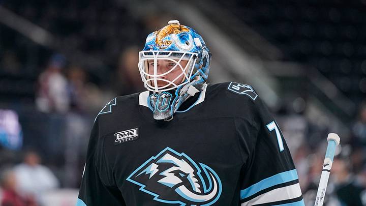 NHL: SEP 26 Preseason Avalanche at Mammoth NHL: SEP 26 Preseason Avalanche at Mammoth