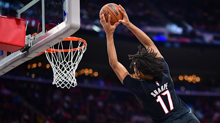 Oct 26, 2025; Inglewood, California, USA; Portland Trail Blazers guard Shaedon Sharpe (17) moves to the basket against the Los Angeles Clippers during the second half at Intuit Dome. Mandatory Credit: Gary A. Vasquez-Imagn Images