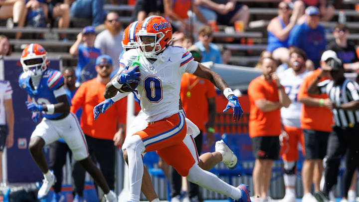 Apr 12, 2025; Gainesville, FL, USA; Florida Gators wide receiver Naeshaun Montgomery (0) runs with the ball during the second half at Ben Hill Griffin Stadium. Mandatory Credit: Matt Pendleton-Imagn Images Apr 12, 2025; Gainesville, FL, USA; Florida Gators wide receiver Naeshaun Montgomery (0) runs with the ball during the second half at Ben Hill Griffin Stadium. Mandatory Credit: Matt Pendleton-Imagn Images