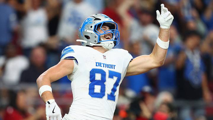 Detroit Lions tight end Sam LaPorta (87) celebrates after scoring a touchdown