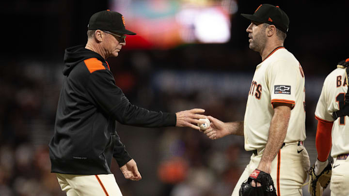 Sep 22, 2025; San Francisco, California, USA; San Francisco Giants manager Bob Melvin (2) takes the ball from starting pitcher Justin Verlander (35) during a pitching change in the fifth inning against the St. Louis Cardinals at Oracle Park. Mandatory Credit: D. Ross Cameron-Imagn Images