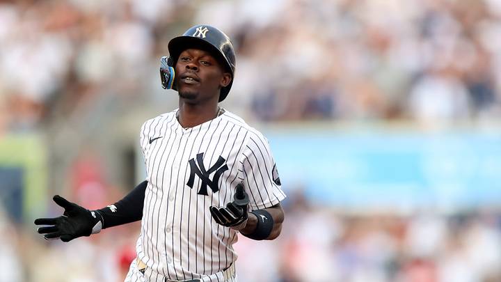 Cincinnati Reds v. New York Yankees Cincinnati Reds v. New York Yankees