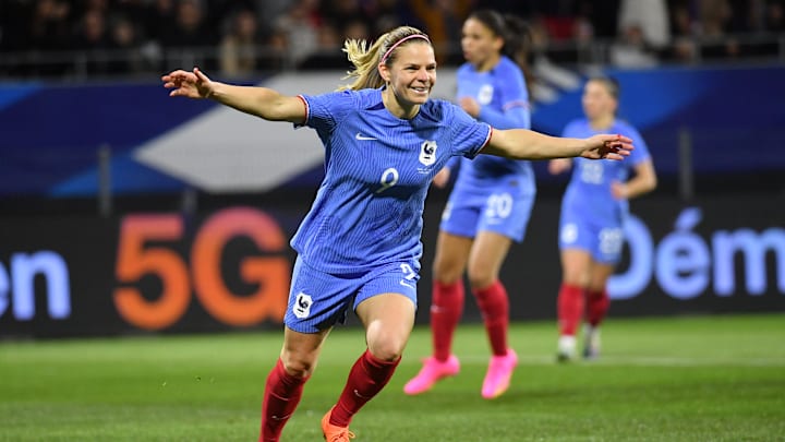 Eugénie Le Sommer et l'équipe de France font partie des favorites de la compétition