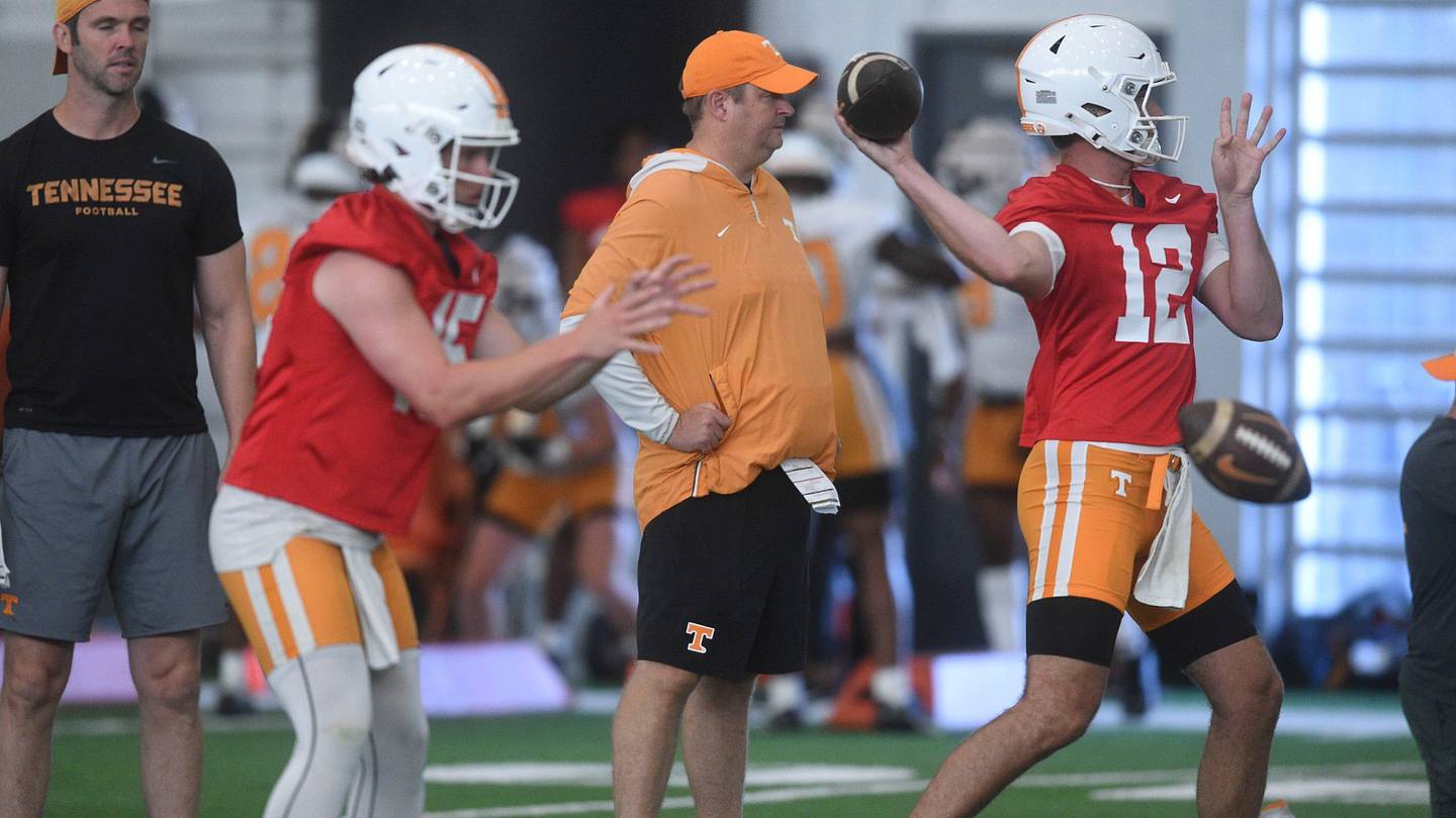 Tennessee Volunteers Depth Chart Ahead of 2024 College Football Season