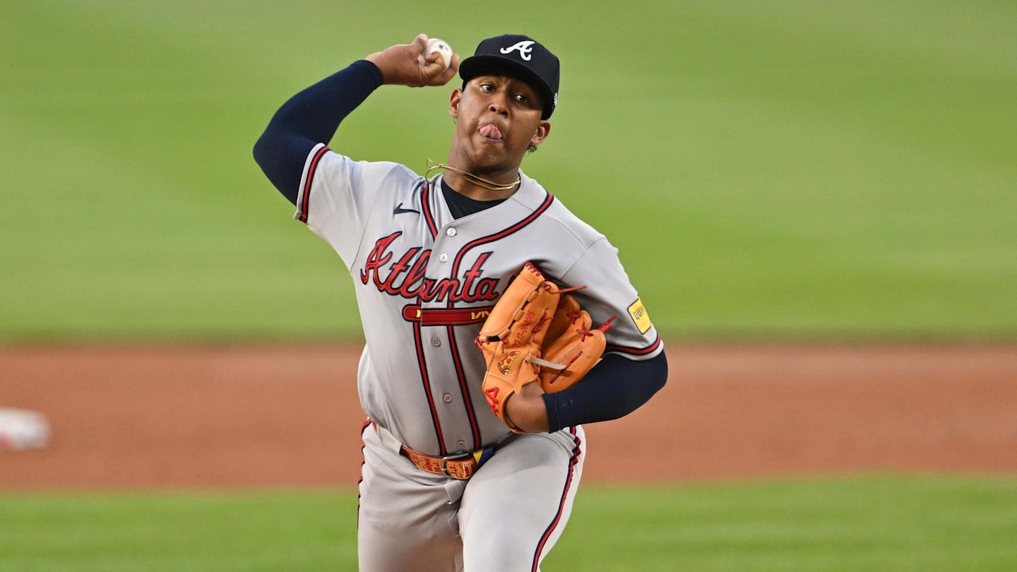 Didier Fuentes Flourishing as Big League Arm in Braves Bullpen