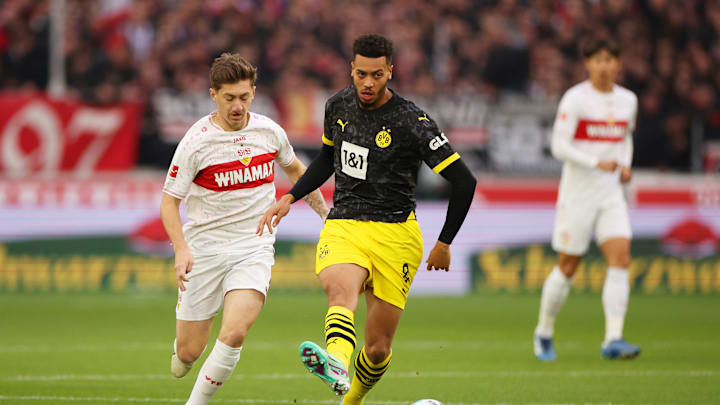 VfB Stuttgart v Borussia Dortmund - Bundesliga