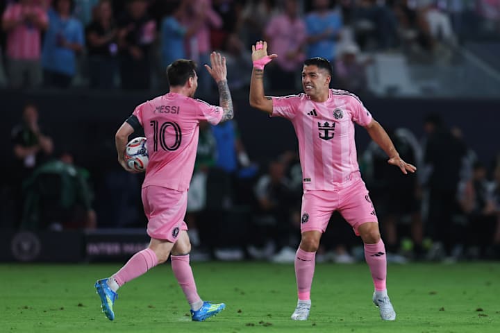Lionel Messi (left) and Luis Suárez (right) Lionel Messi (left) and Luis Suárez (right)