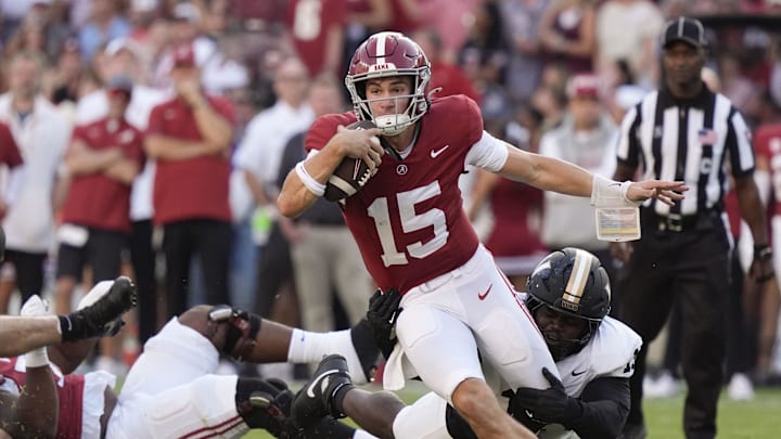 Ty Simpson and Alabama are favored against Missouri on Saturday.