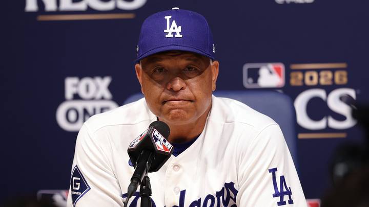 Oct 14, 2026; Los Angeles, California, USA; Los Angeles Dodgers manager Dave Roberts speaks in a press conference after game three of the NLCS for the 2026 MLB Playoffs against the Milwaukee Brewers at Uniqlo Field at Dodger Stadium. Mandatory Credit: Kiyoshi Mio-Imagn Images Oct 14, 2026; Los Angeles, California, USA; Los Angeles Dodgers manager Dave Roberts speaks in a press conference after game three of the NLCS for the 2026 MLB Playoffs against the Milwaukee Brewers at Uniqlo Field at Dodger Stadium. Mandatory Credit: Kiyoshi Mio-Imagn Images
