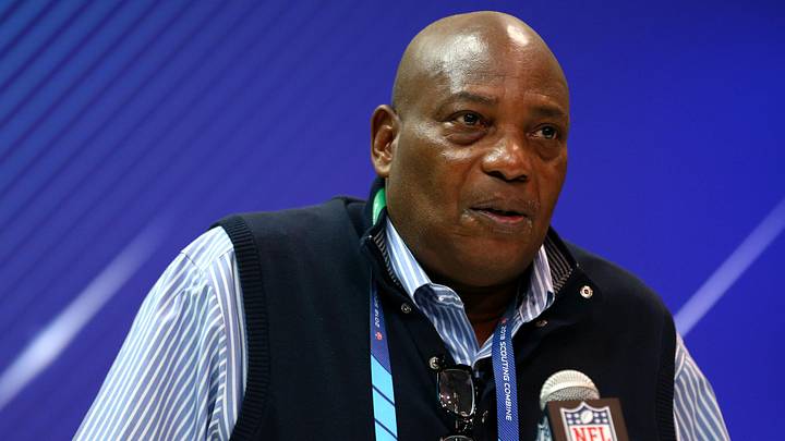 Mar 2, 2018; Indianapolis, IN, USA; Baltimore Ravens general manager Ozzie Newsome speaks with media during the NFL Combine at the Indianapolis Convention Center. Mandatory Credit: Aaron Doster-Imagn Images Mar 2, 2018; Indianapolis, IN, USA; Baltimore Ravens general manager Ozzie Newsome speaks with media during the NFL Combine at the Indianapolis Convention Center. Mandatory Credit: Aaron Doster-Imagn Images