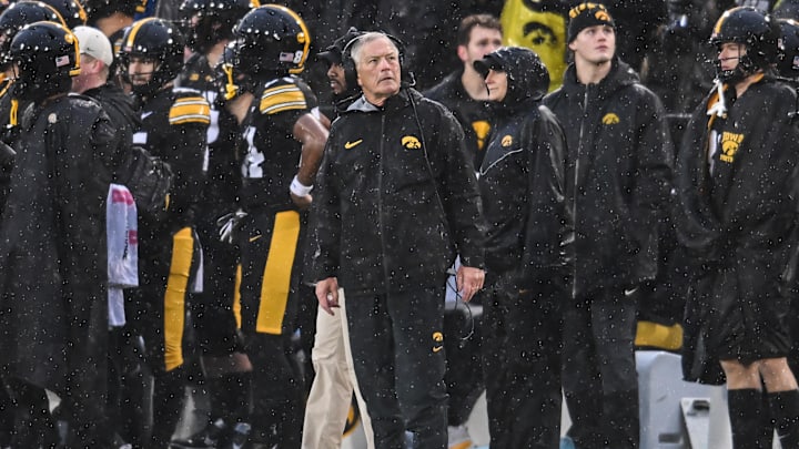 Nov 8, 2025; Iowa City, Iowa, USA; Iowa Hawkeyes head coach Kirk Ferentz looks at a replay on the scoreboard during the second quarter against the Oregon Ducks at Kinnick Stadium. Mandatory Credit: Jeffrey Becker-Imagn Images Nov 8, 2025; Iowa City, Iowa, USA; Iowa Hawkeyes head coach Kirk Ferentz looks at a replay on the scoreboard during the second quarter against the Oregon Ducks at Kinnick Stadium. Mandatory Credit: Jeffrey Becker-Imagn Images