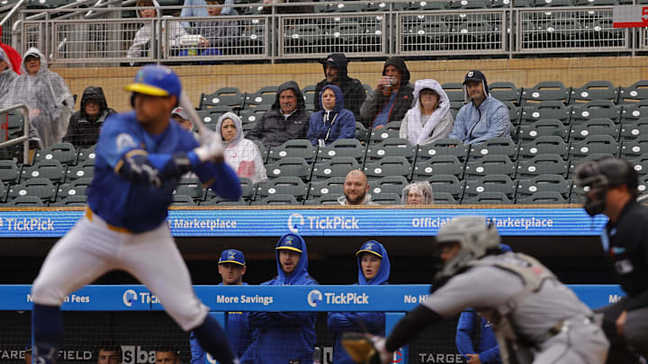 Apr 24, 2025; Minneapolis, Minnesota, USA; Fans sit in the rain and watch as the Chicago White Sox play the Minnesota Twins in the second inning at Target Field. Mandatory Credit: Bruce Kluckhohn-Imagn Images Apr 24, 2025; Minneapolis, Minnesota, USA; Fans sit in the rain and watch as the Chicago White Sox play the Minnesota Twins in the second inning at Target Field. Mandatory Credit: Bruce Kluckhohn-Imagn Images