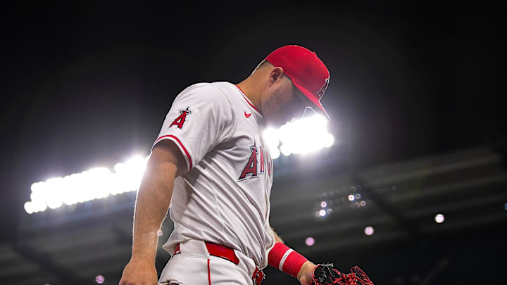 Apr 23, 2024; Anaheim, California, USA; Los Angeles Angels center fielder Mike Trout (27) returns to