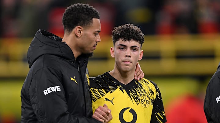 Felix Nmecha mit Samuele Inácio